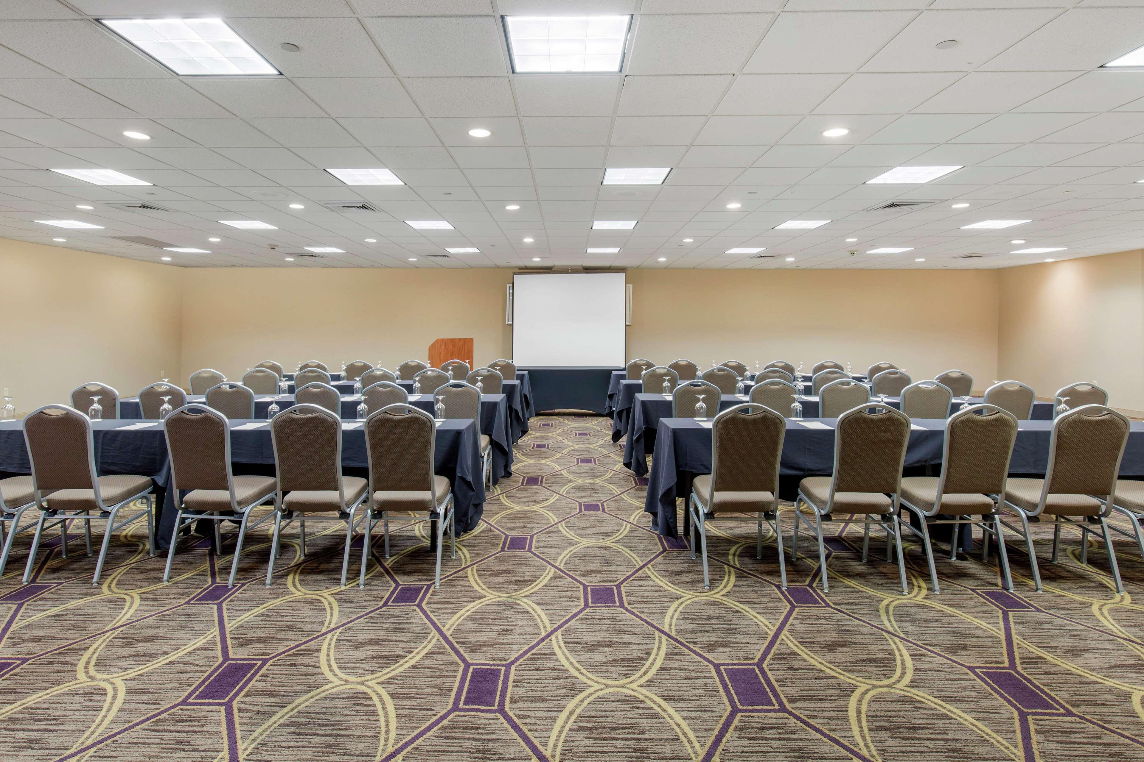 Doubletree By Hilton Downtown Wilmington - Legal District Exteriör bild