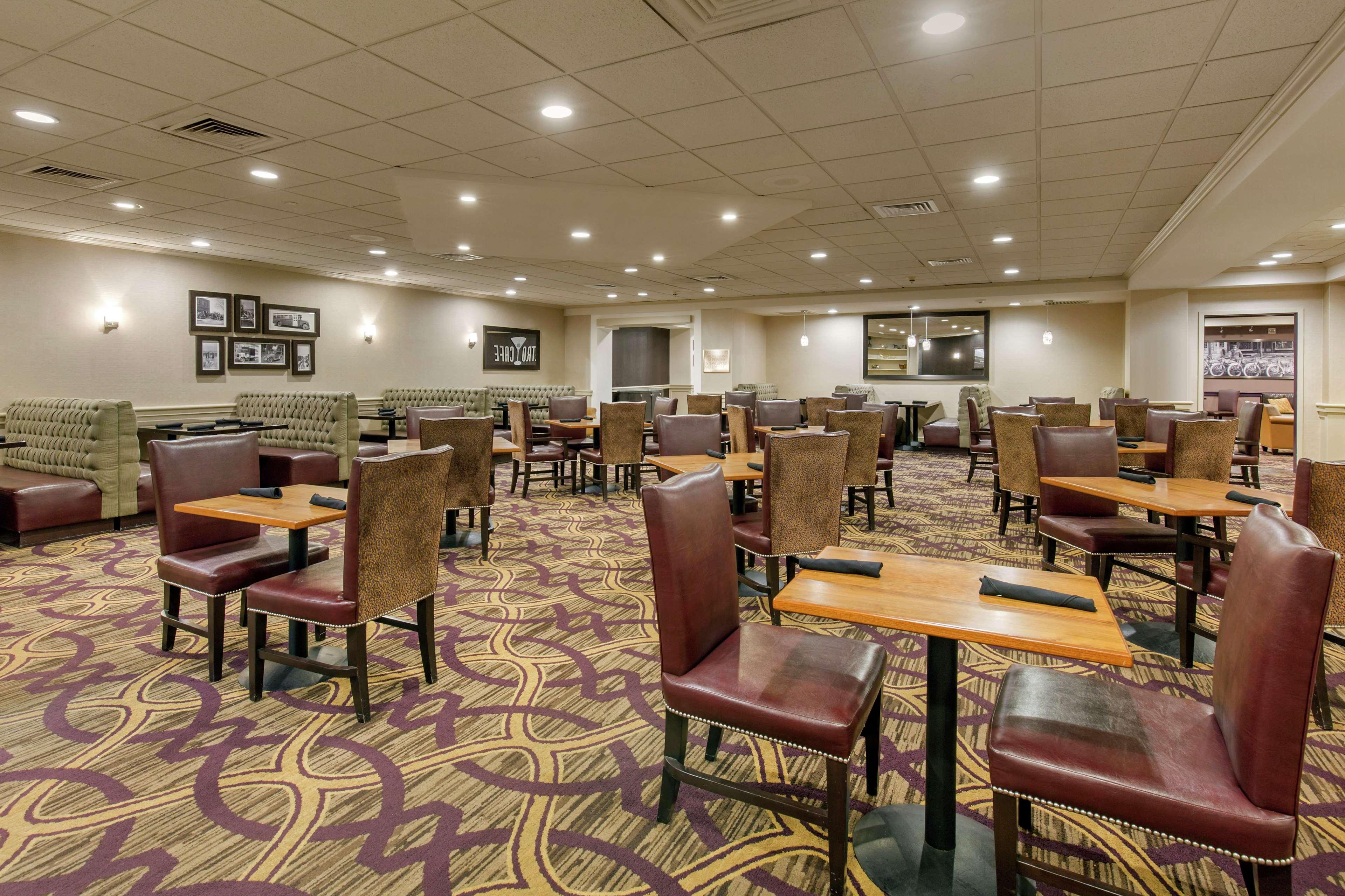 Doubletree By Hilton Downtown Wilmington - Legal District Exteriör bild