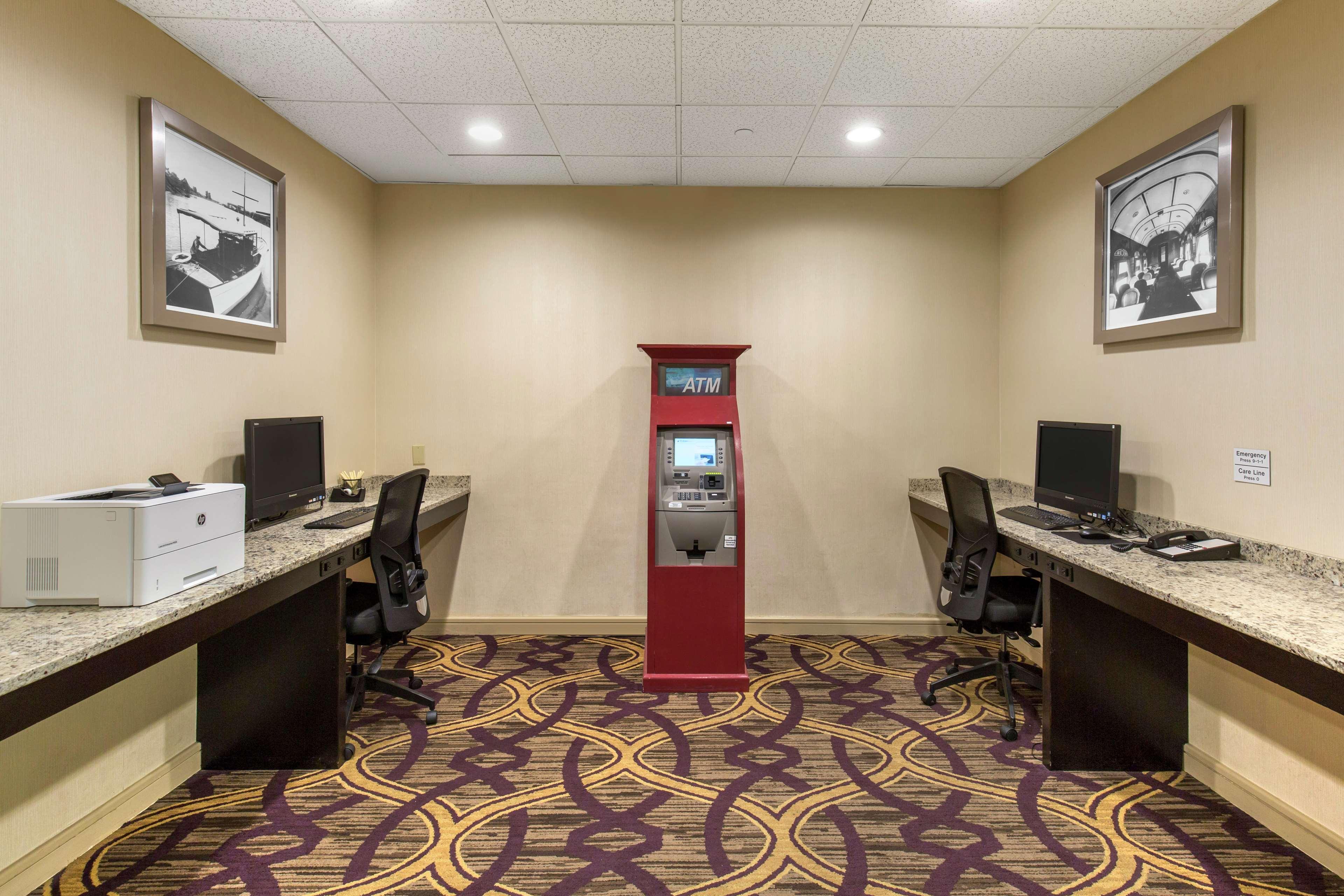 Doubletree By Hilton Downtown Wilmington - Legal District Exteriör bild