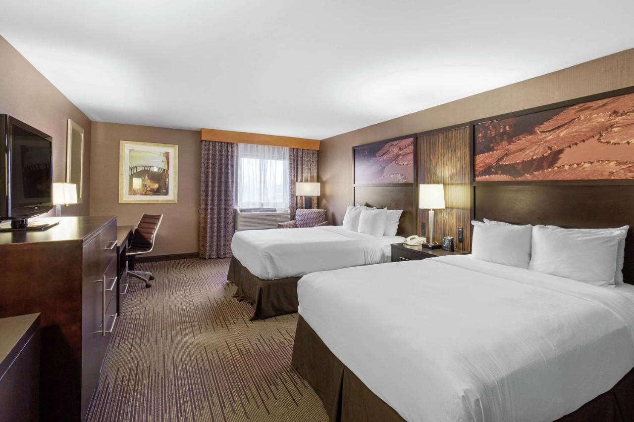 Doubletree By Hilton Downtown Wilmington - Legal District Exteriör bild